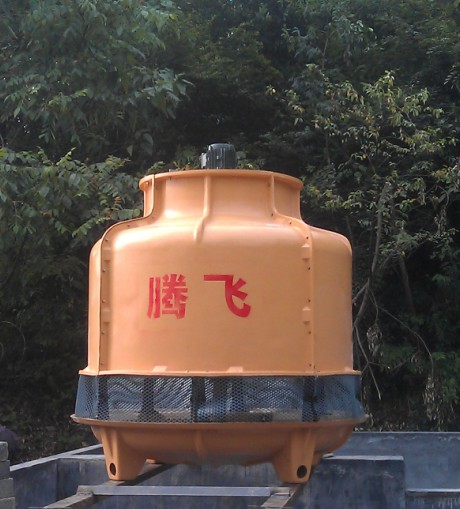 圆形冷却塔 