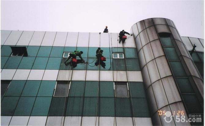 贵州外墙清洗，贵州外墙清洗公司；