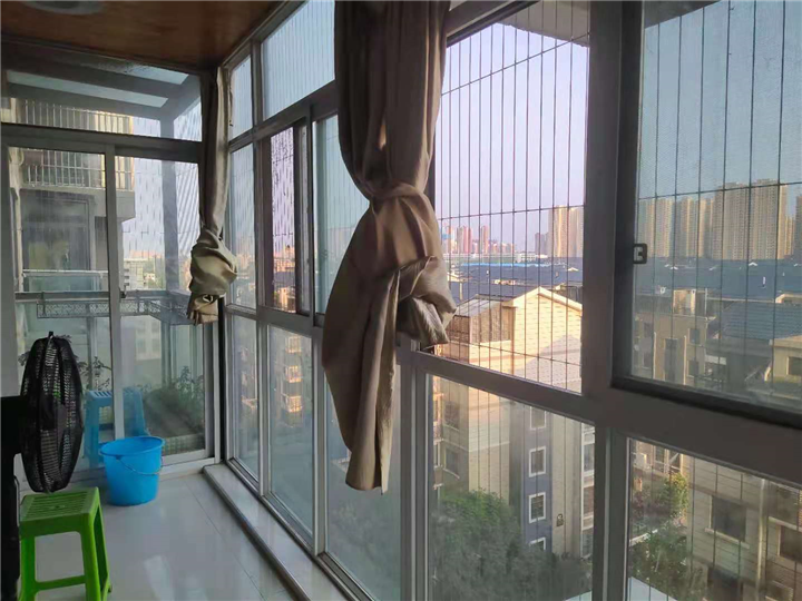 隐形防护网