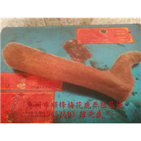 有大量新鲜鹿茸出售，每年5—9月现割现卖 