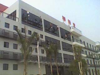 柳州来宾外墙清洗 柳州保洁清洗公司 柳州高空外墙防水外墙管道安装维修柳州玻璃清洗 