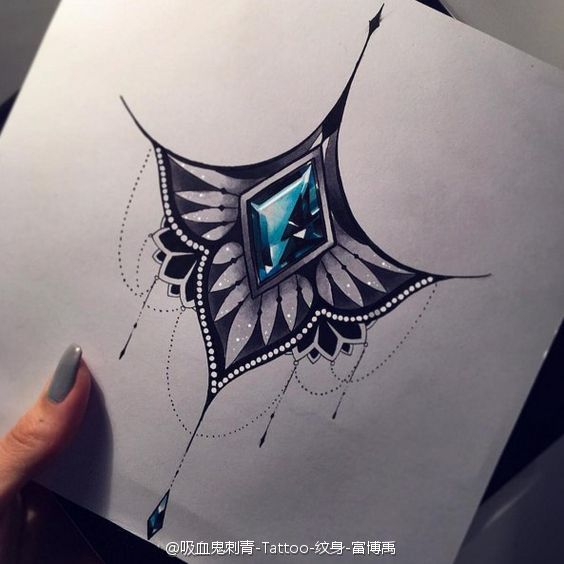 南宁纹身设计胸花