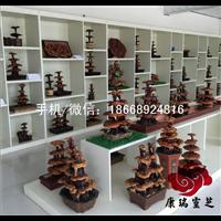 造型各异的灵芝盆景