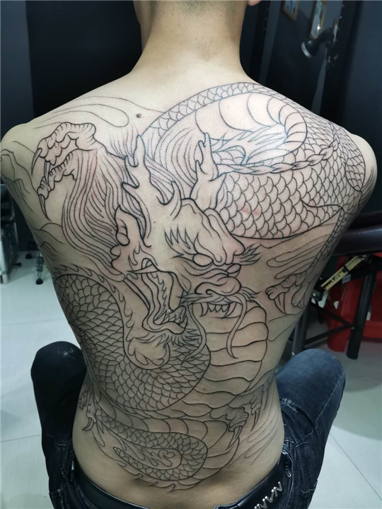 晋江雄霸纹身作品 
