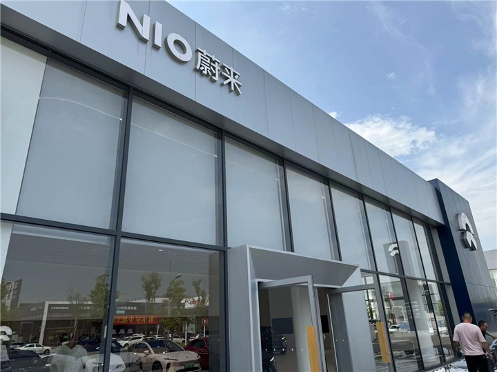 4S店电动超高卷帘