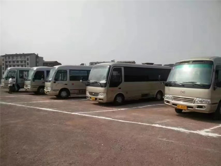 义乌商务车租赁公司