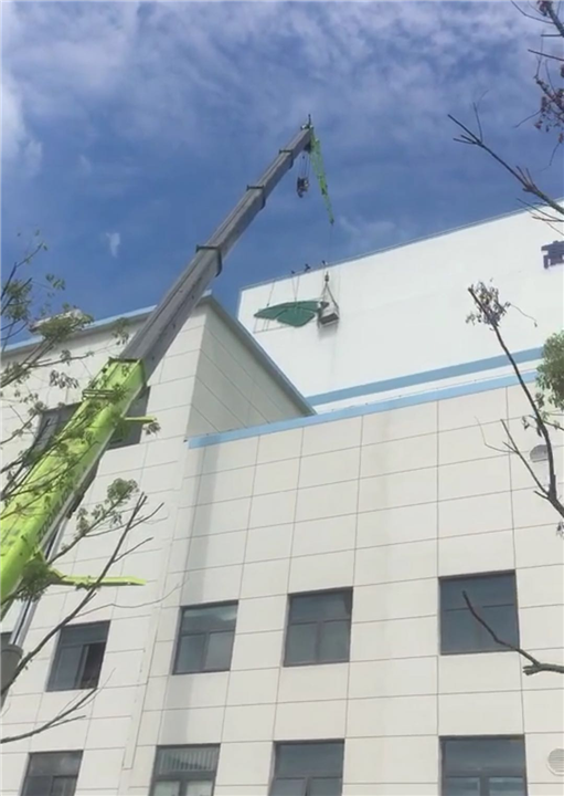 仪征吊车租赁前检测起重机