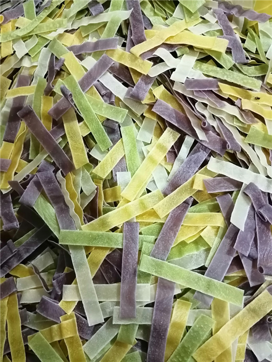 菏泽果蔬凉皮 