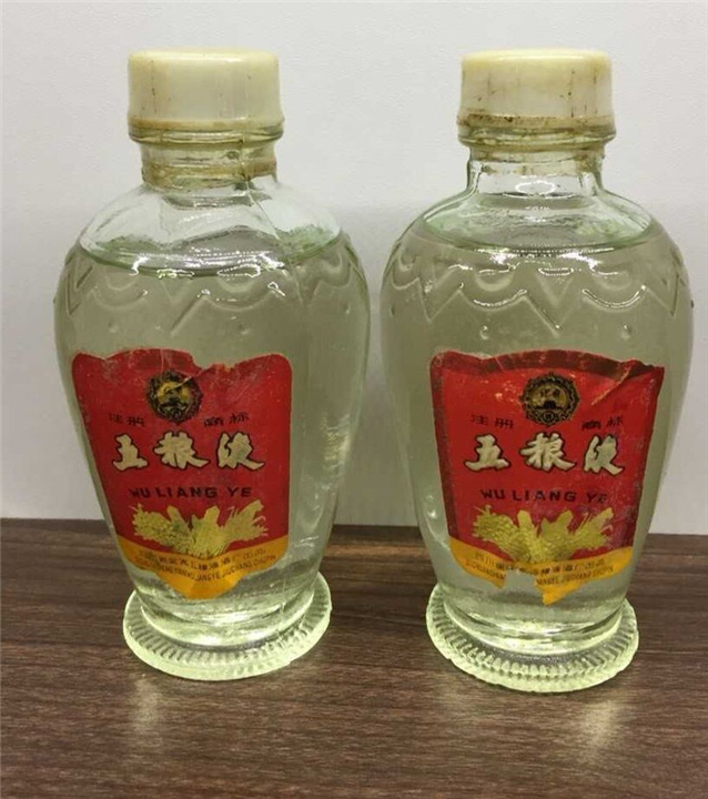 成都军茅台酒回收价格多少钱一览上门回收