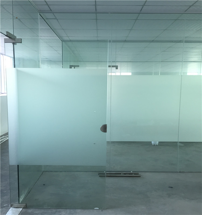 办公室贴磨砂 