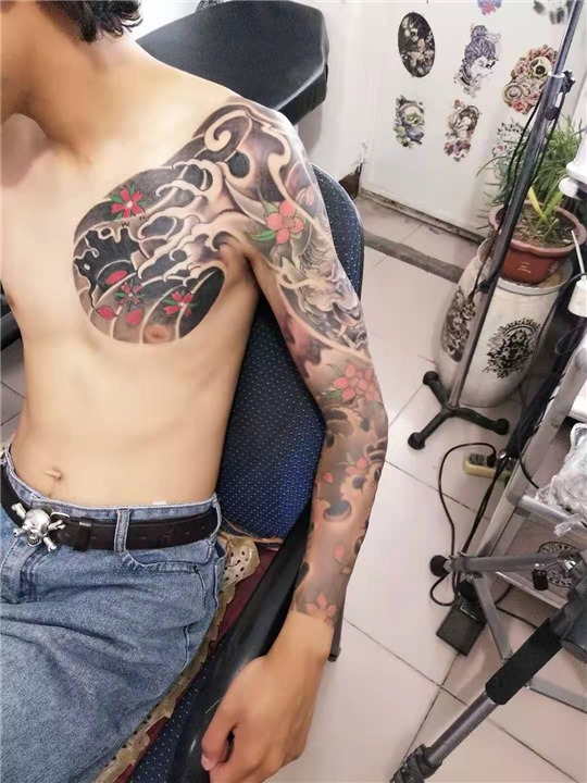 包头天龙堂纹身作品31131