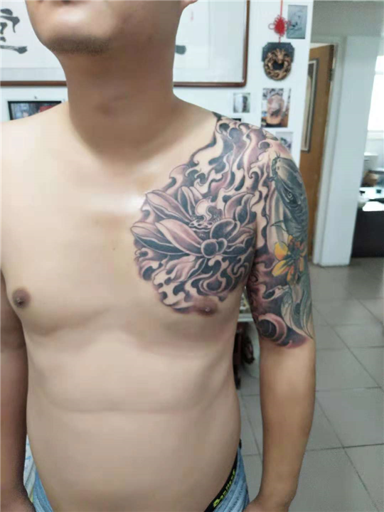 包头天龙堂纹身作品 19 