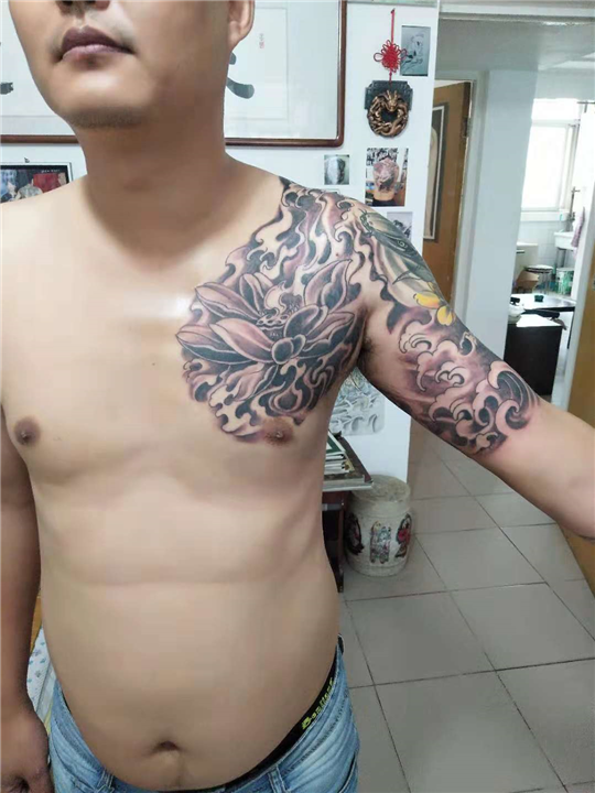 包头天龙堂纹身作品 17 
