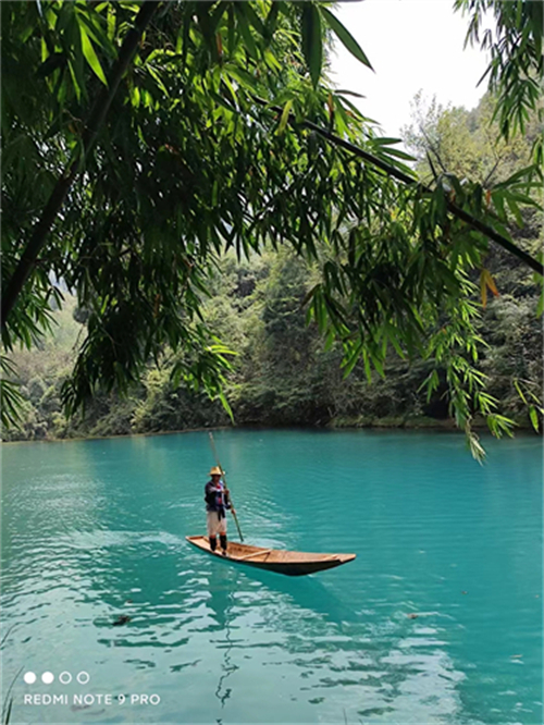 贵州梵净山苗寨当地向导旅游包车服务一次多少钱