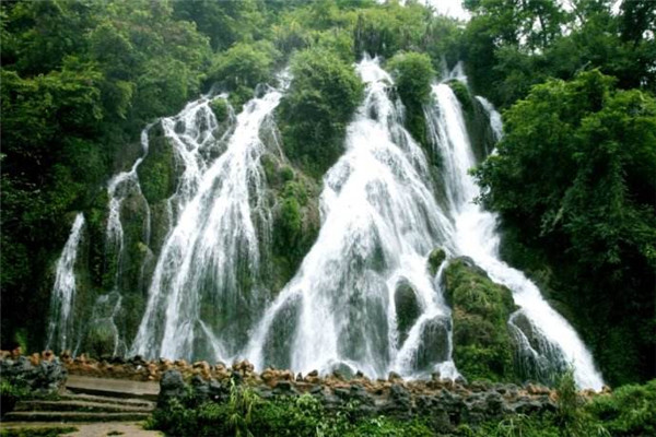 贵阳旅游包车公司
