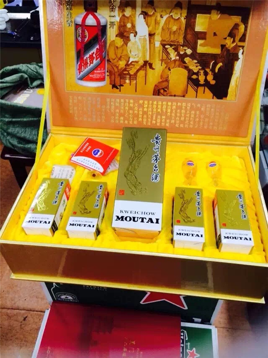 厦门高价回收烟酒 回收冬虫夏草 