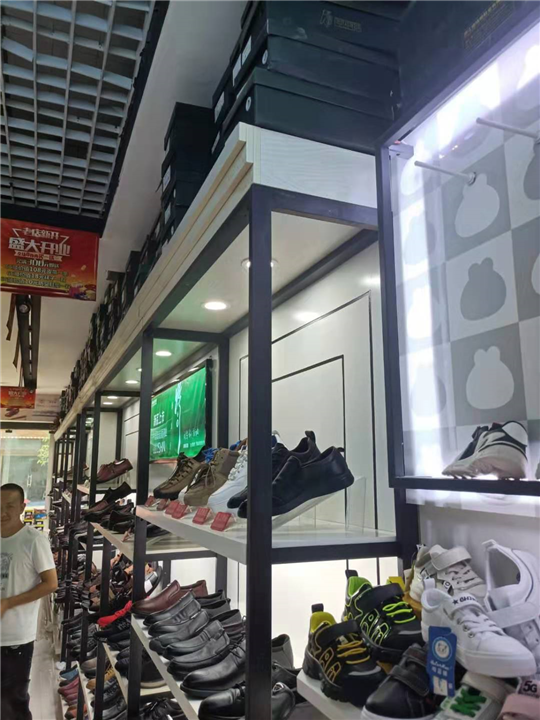 贵阳鞋柜厂家