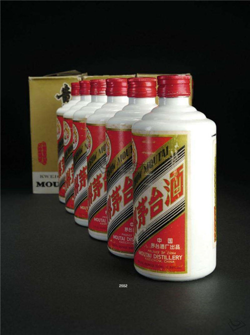 珠海五粮液洋酒礼盒等礼品哪里高价收