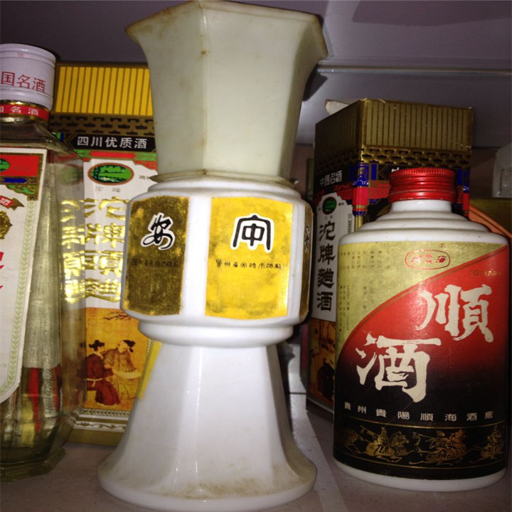 宝鸡回收烟酒 