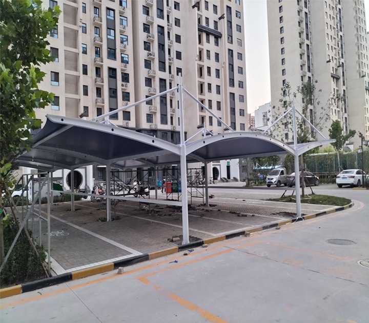 小区自行车棚