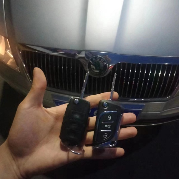 巴中换锁公司电话.巴中配汽车钥匙