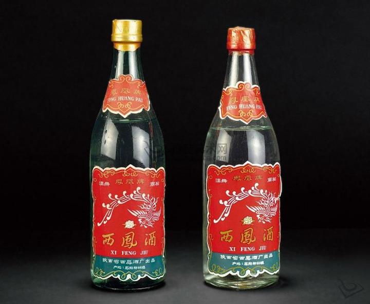 襄阳老西凤酒回收 