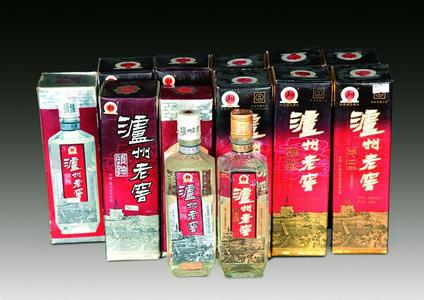 襄阳烟酒回收年份泸州老窖值多少钱 