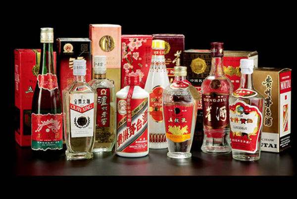 潼南专业回收烟酒 潼南优质茅台酒回收