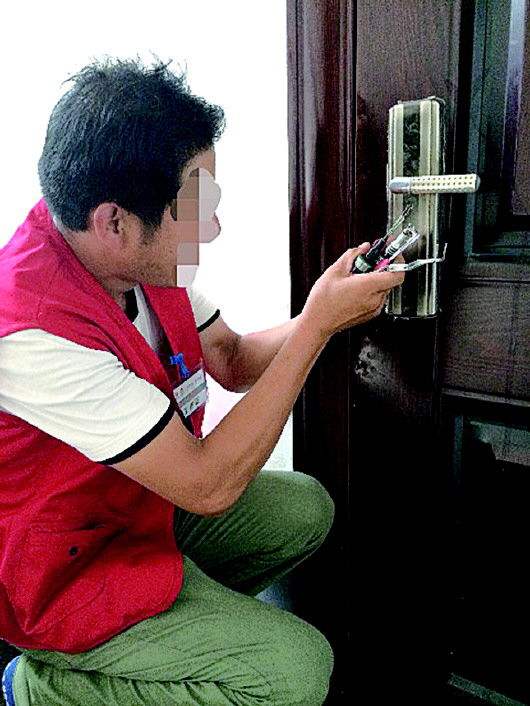 诸城开锁公司：防盗门开锁通常需要多少钱？