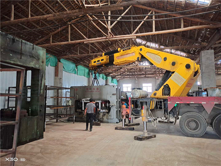 南昌压板机搬运公司