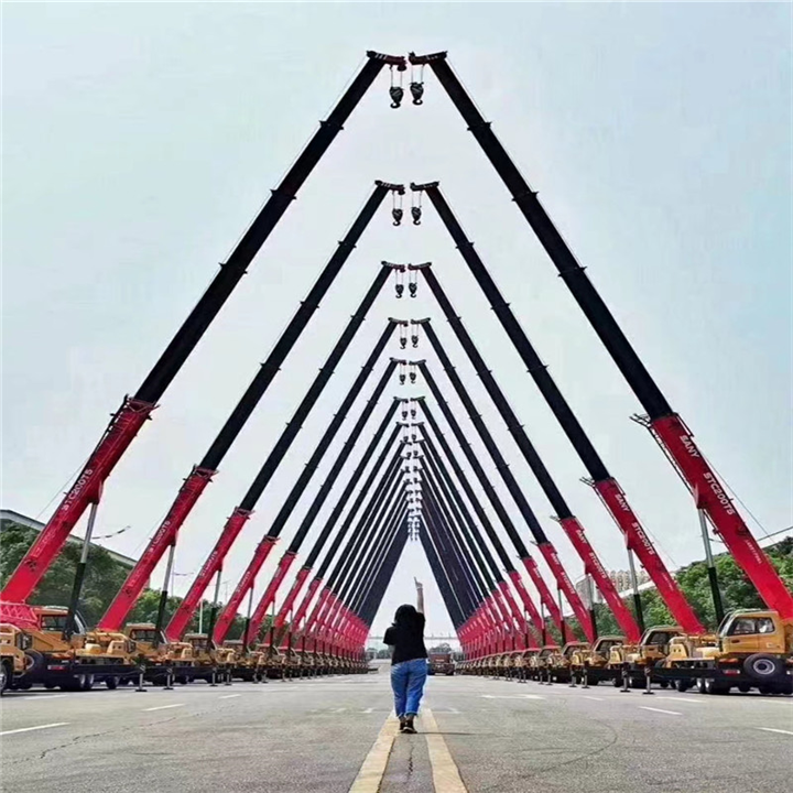 云东海吊车保养