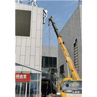 襄阳吊车出租公司