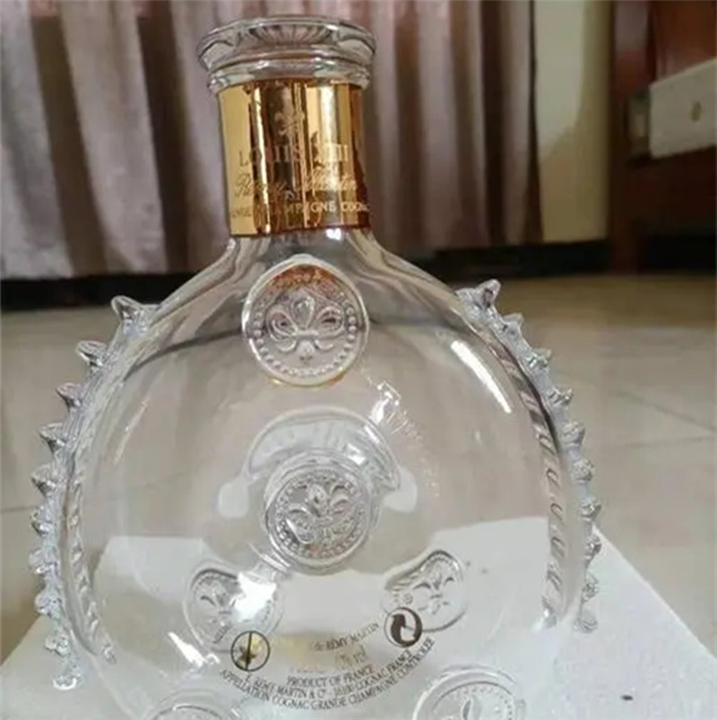 南京洋酒瓶回收路易十三空瓶回收南京回收酒瓶