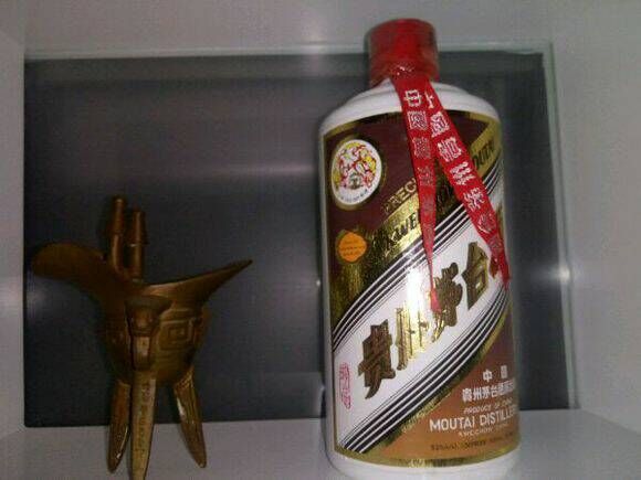 深圳回收烟酒！深圳老茅台酒回收