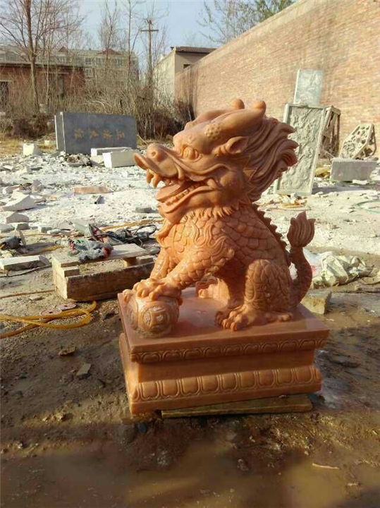 动物石雕