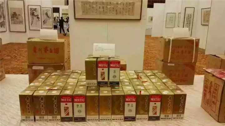 唐山回收烟酒卍唐山红酒回收