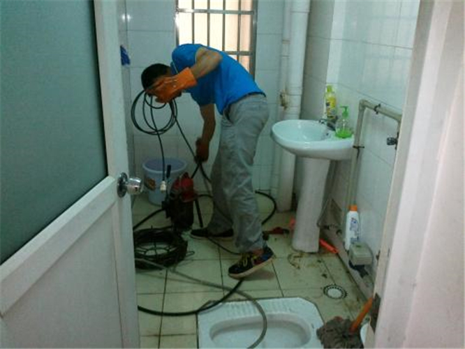安顺酒吧疏通下水道队伍电话是多少