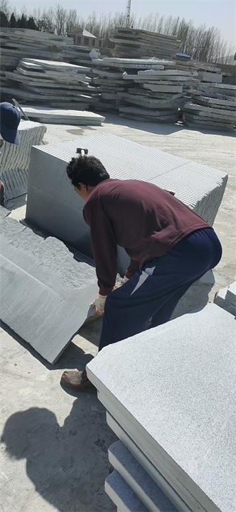 白麻石材厂家电话