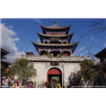 云南全境旅游包车&昆明机场旅游接机