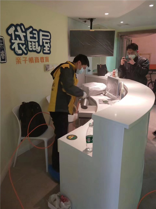 袋鼠屋教育除甲醛 