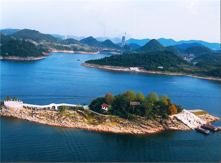 黑瞎子岛哪里有旅行社 