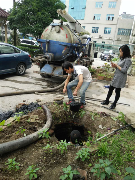 河池专业搬家公司|河池高压管道疏通师傅电话13471847186 