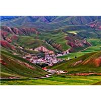 祁连卓尔山 