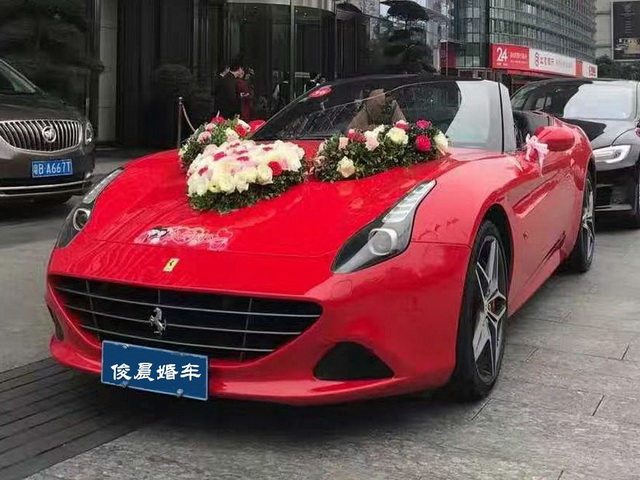 红色法拉利婚车_惠州婚车出租 
