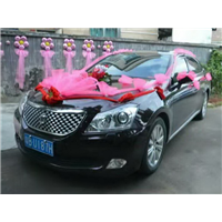 酒红色丰田皇冠婚车/惠州皇冠出租 