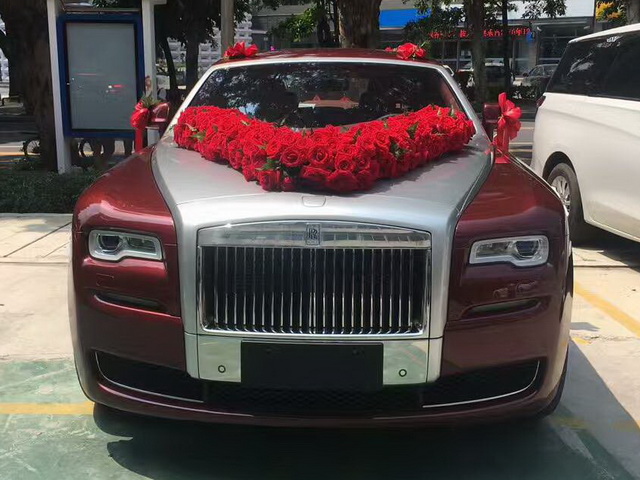 酒红色劳斯莱斯古斯特婚车/惠州劳斯莱斯出租 