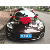保时捷帕纳梅拉紫色婚车-惠州婚车出租 