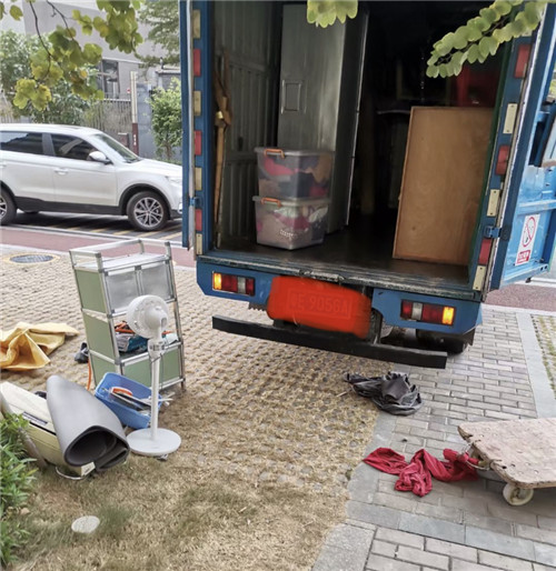 江油搬家搬厂搬钢琴装卸货物多少钱