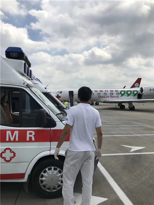 四川长短途救护车出租价格 