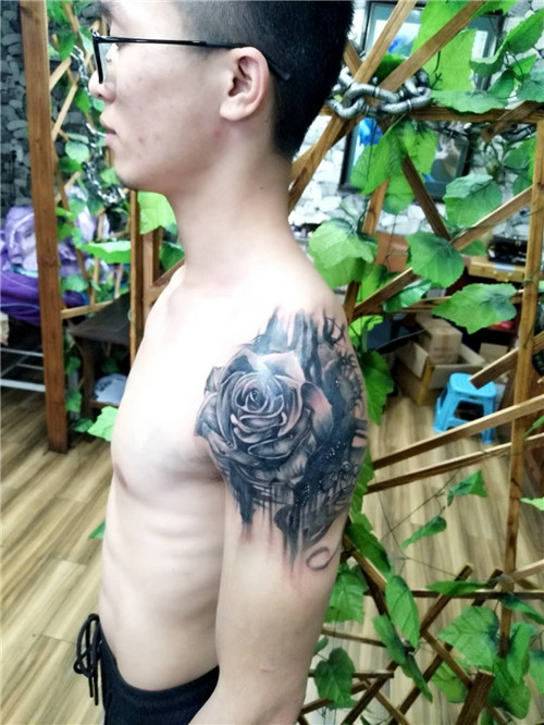 东海纹身 